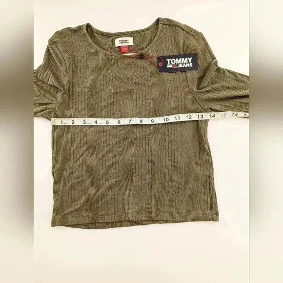 Tommy Jeans Women's Back Cutout Ribbed Long Sleeve Top Green Size Small NWT - Picture 7 of 13